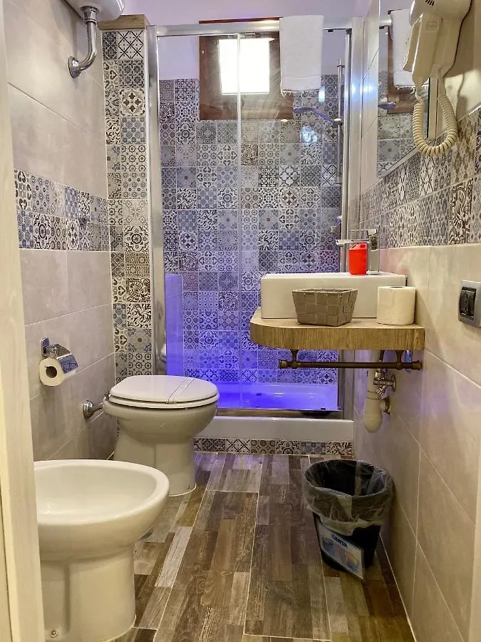 那不勒斯Casa Lucia别墅 0*, 那不勒斯